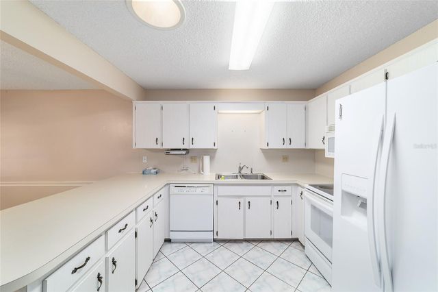 8625 SW 94TH LANE A, Ocala, FL 34481