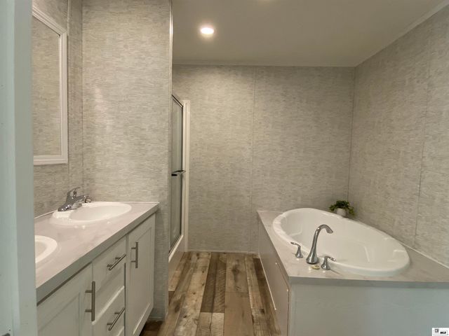 136 WALNUT HILL DRIVE, Calhoun, LA 71225