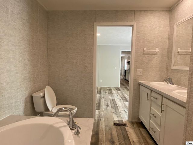 136 WALNUT HILL DRIVE, Calhoun, LA 71225