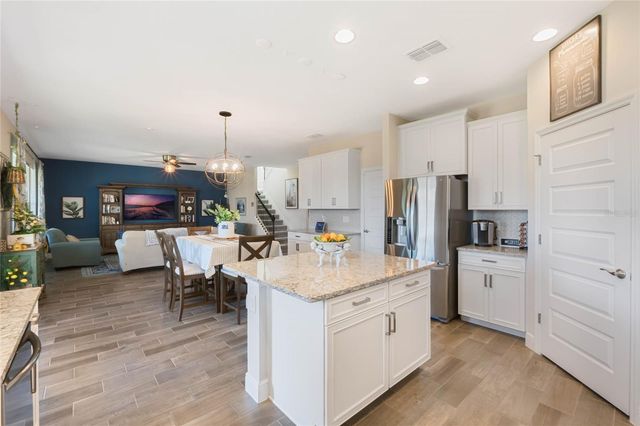 9459 JAYWOOD ROAD, Winter Garden, FL 34787