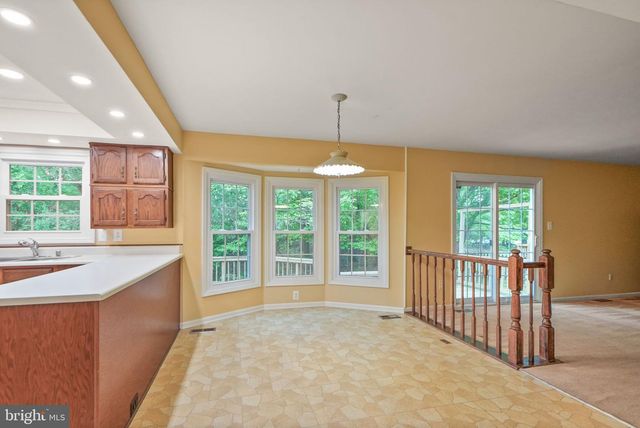 169 APPLEGATE DR, Sterling, VA 20164