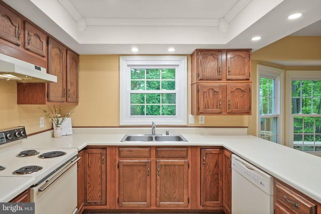 169 APPLEGATE DR, Sterling, VA 20164