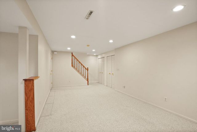 169 APPLEGATE DR, Sterling, VA 20164
