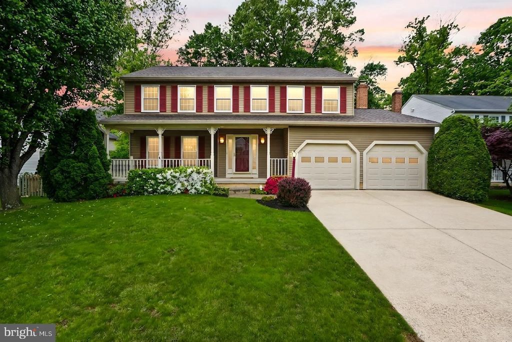 169 APPLEGATE DR, Sterling, VA 20164