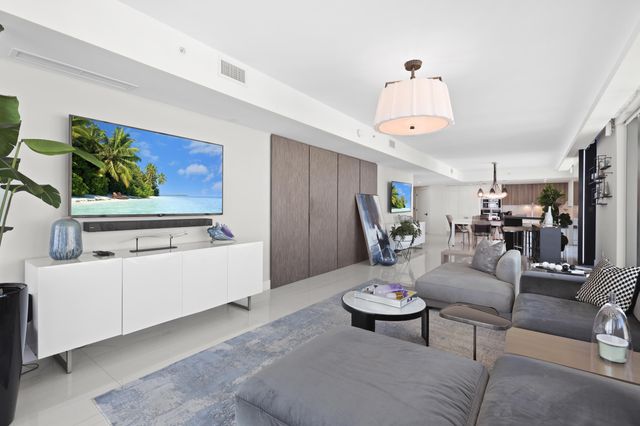 730 N Ocean Boulevard 1402, Pompano Beach, FL 33062