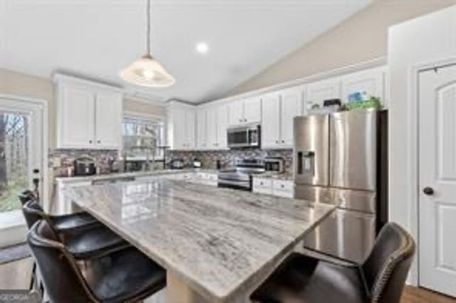 1553 SHOAL CREEK Drive, Winder, GA 30680