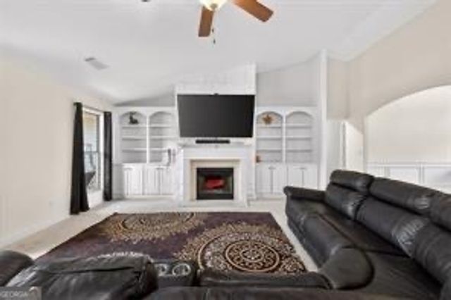 1553 SHOAL CREEK Drive, Winder, GA 30680