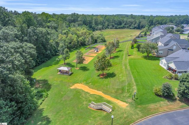 39 Pfeiffer Drive, Simpsonville, SC 29681