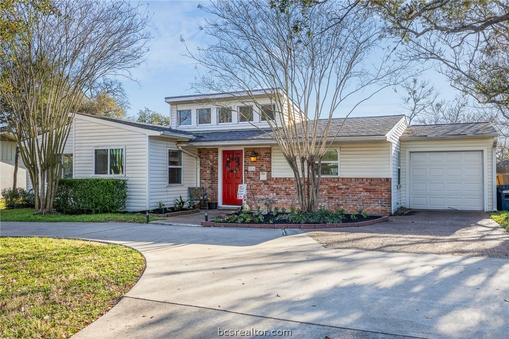1214 Munson Avenue, College Station, TX 77840 — photo 3