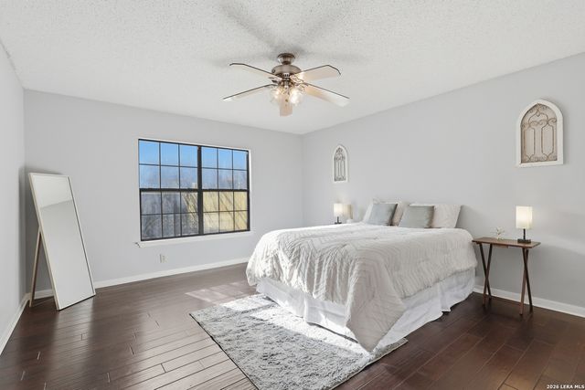 7030 Knights Hvn, San Antonio, TX 78233