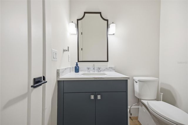 3611 W BARCELONA STREET, Tampa, FL 33629