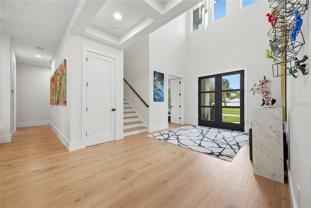 3611 W BARCELONA STREET, Tampa, FL 33629