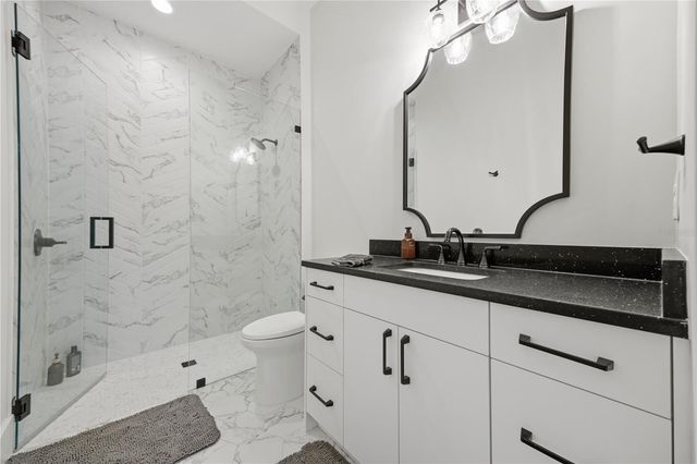 3611 W BARCELONA STREET, Tampa, FL 33629