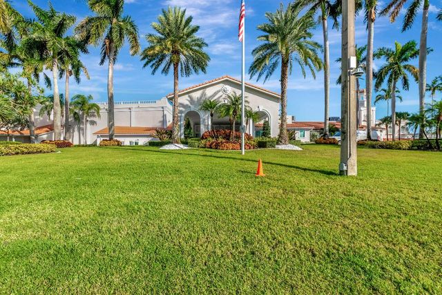 6292 Kings Gate Circle, Delray Beach, FL 33484