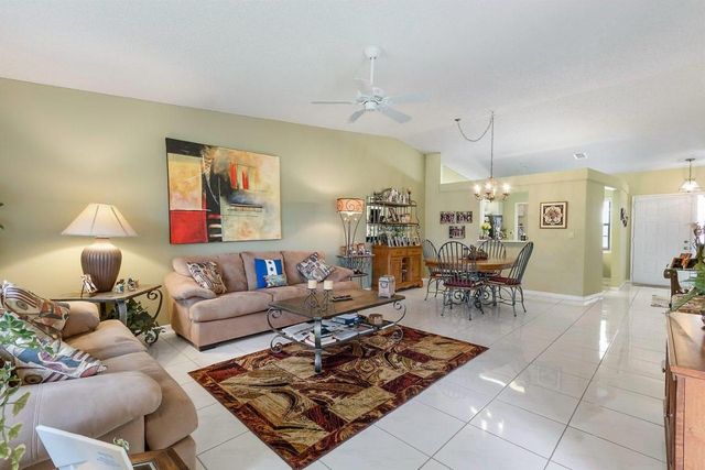 6292 Kings Gate Circle, Delray Beach, FL 33484