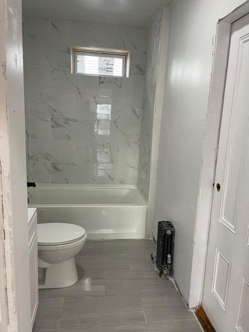 176 Broadway 2, Methuen, MA 01844