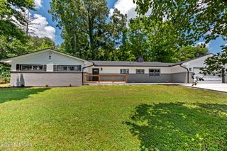 909 Dartmouth Rd, Knoxville, TN 37914