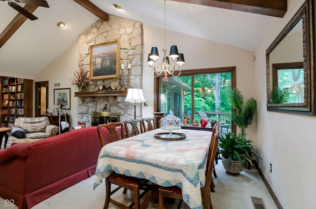 7592 S Poplar Point Drive, Trafalgar, IN 46181