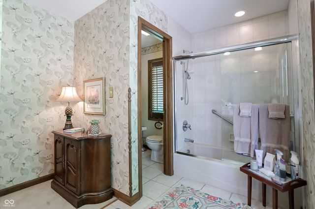 7592 S Poplar Point Drive, Trafalgar, IN 46181