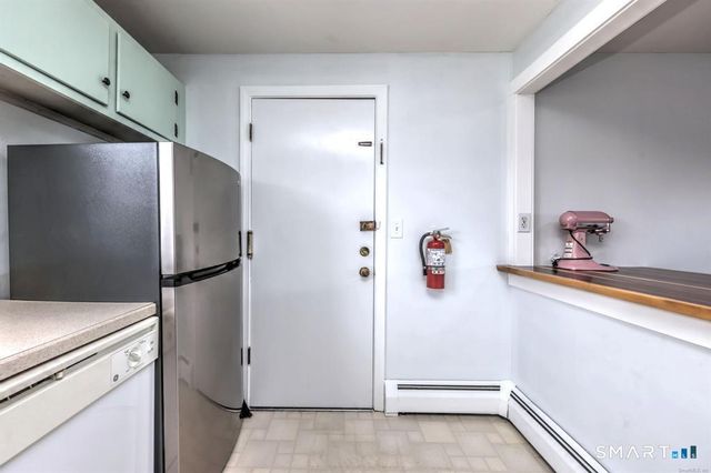 1254 Farmington Avenue C, Farmington, CT 06032