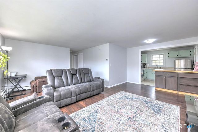 1254 Farmington Avenue C, Farmington, CT 06032