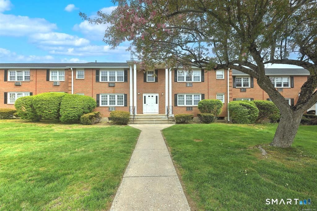 1254 Farmington Avenue C, Farmington, CT 06032