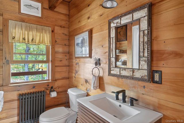 52 Paul Horn Road, Catskill, NY 12414