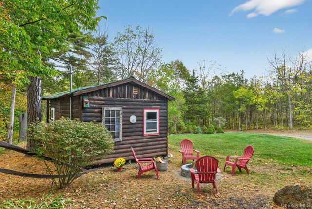 52 Paul Horn Road, Catskill, NY 12414
