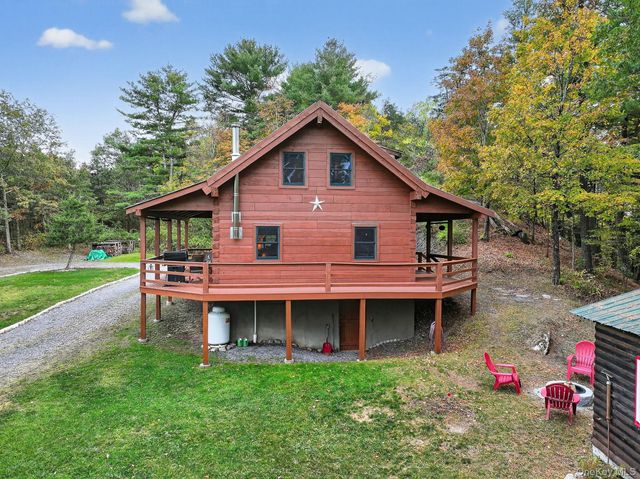 52 Paul Horn Road, Catskill, NY 12414