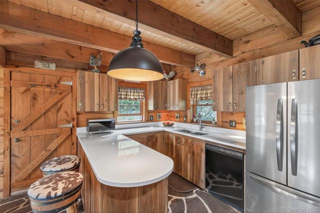 52 Paul Horn Road, Catskill, NY 12414