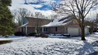18535 Stonehedge DRIVE #A, Brookfield, WI 53045