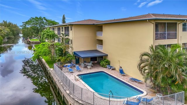 1400 NE 57th Ct 207, Fort Lauderdale, FL 33334