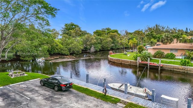 1400 NE 57th Ct 207, Fort Lauderdale, FL 33334