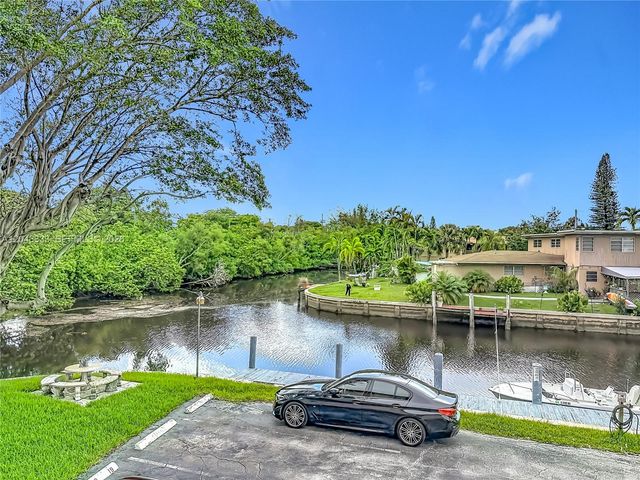 1400 NE 57th Ct 207, Fort Lauderdale, FL 33334