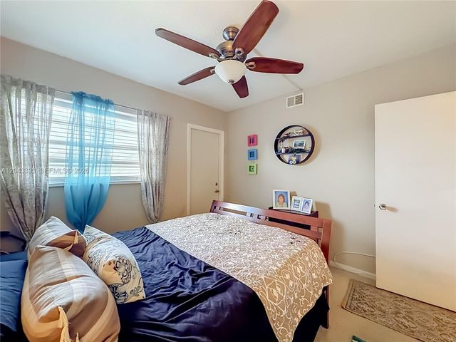1400 NE 57th Ct 207, Fort Lauderdale, FL 33334