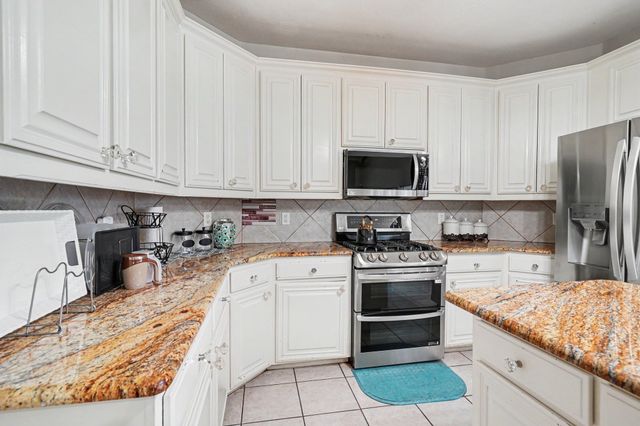 8660 Lariat Circle, Fort Worth, TX 76244