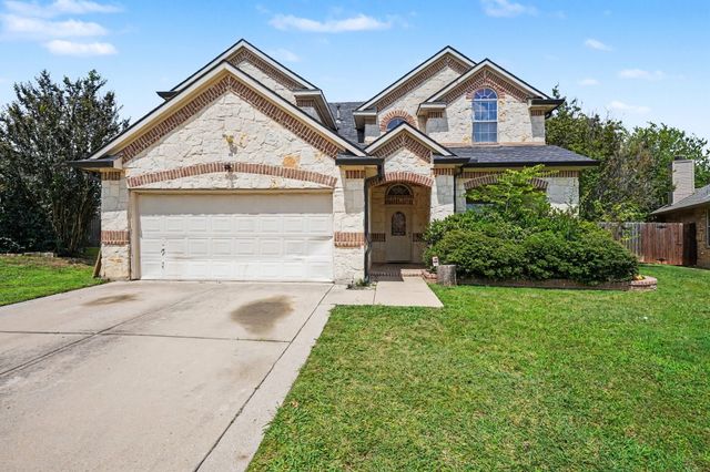 8660 Lariat Circle, Fort Worth, TX 76244