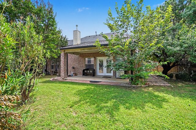 8660 Lariat Circle, Fort Worth, TX 76244