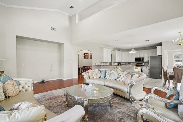 8660 Lariat Circle, Fort Worth, TX 76244