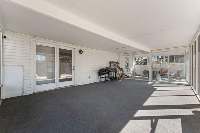 8690 Durbin Lane, Crown Point, IN 46307