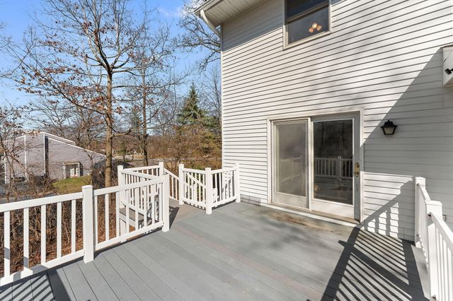 8690 Durbin Lane, Crown Point, IN 46307