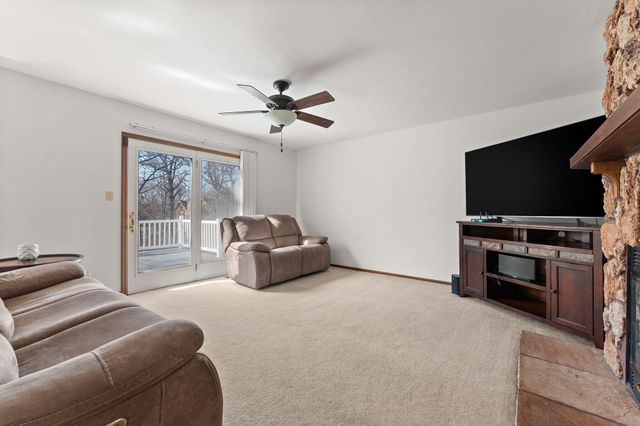 8690 Durbin Lane, Crown Point, IN 46307