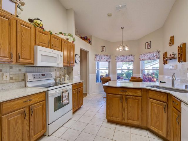 4512 PEACH TREE STREET, Leesburg, FL 34748