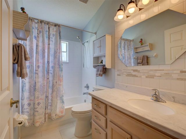 4512 PEACH TREE STREET, Leesburg, FL 34748