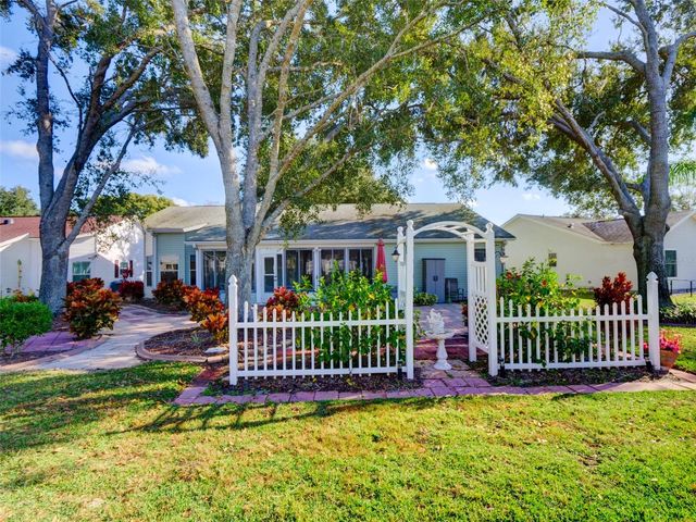 4512 PEACH TREE STREET, Leesburg, FL 34748