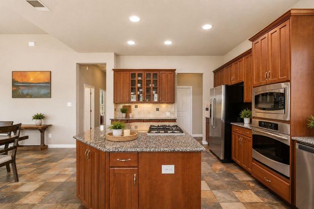 14915 Arrowhead DR, Leander, TX 78641