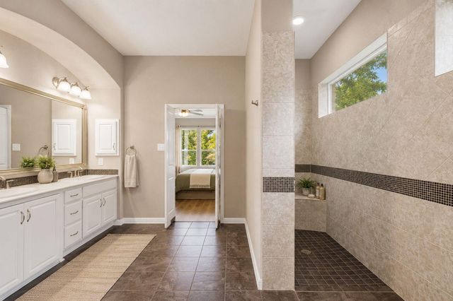 14915 Arrowhead DR, Leander, TX 78641