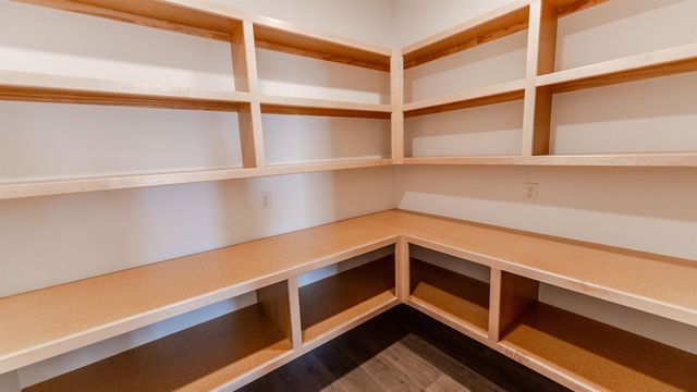 2628 W Shearwater, Wichita, KS 67204