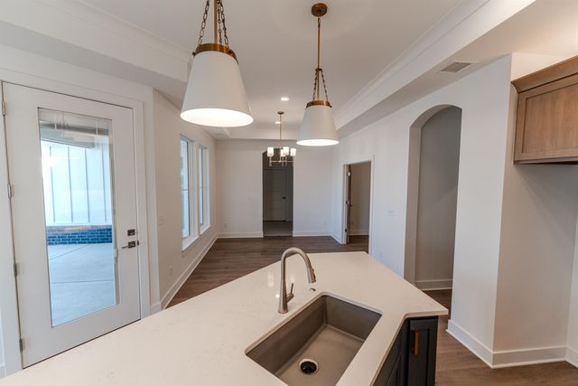 2628 W Shearwater, Wichita, KS 67204