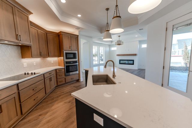 2628 W Shearwater, Wichita, KS 67204